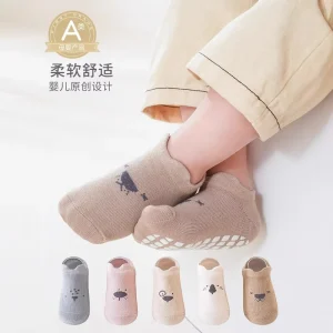 25 New Spring Children’s Combed Cotton Floor Socks Casual Anti Slip Ankle Walking Socks with Cartoon Design