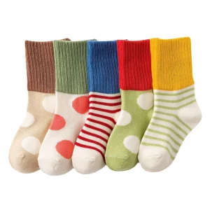 5 Pairs of Colorful Knitted Crew Socks for Kids Anti-Bacterial Casual Cotton with Vivid Dots Cute Children’s Socks