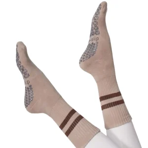Autumn Breathable Cotton Crew Socks Seamless Logo Grip Barre Trampoline Ankle Socks Non Slip Compression