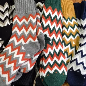 Autumn Winter Thickened Men’s Sporty Casual Socks Extra Thick Cashmere Wool Terry Anti Slip Disposable Bottom Warm Manufacturer