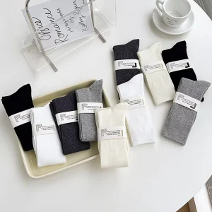 Autumn Winter Women’s Casual Crew Socks Floral Pattern Slimming Effect Solid Color Cotton Daily Use Socks