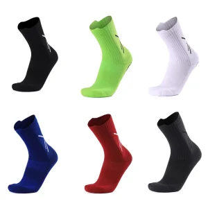 BetopSocks Anti Slip Adult Sport Socks Custom Logo Thickened Crew for Men Grip Outdoor Soccer Football for Autumn