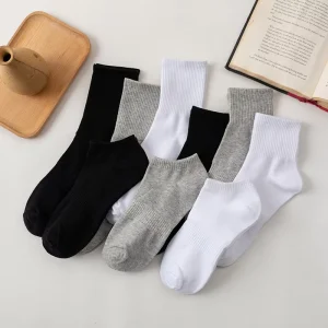 Black and White Solid Color Socks Women’s Mid-calf Socks Short Socks Breathable Sports Stockings Couple Styles