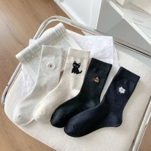 Cartoon-embroidered Socks for Women Cotton Skin-friendly Comfortable and Soft Mid-calf Socks Elastic and Versatile Socks