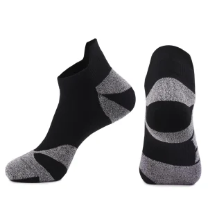 Casual Breathable Knitted Male Adult Sports Running Socks Crew 100% Cotton Anti-Bacterial Autumn Season Terry Body