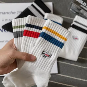Casual Snow Mountain Embroidery Mid-calf Socks for Men