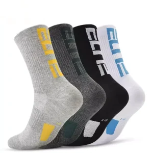 China Suppliers Spring Autumn Winter New Fashion Sports Long Socks Soft Comfortable Men’s Socks for Daily Athletic Wear