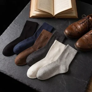 Comfortable Soft Cotton Double Needle Moisture wicking Various Styles Custom Design Logo Business Men’s Crew Socks