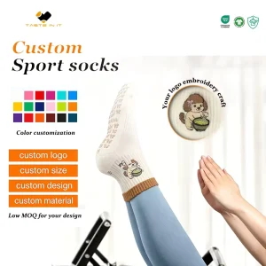 Cotton Anti Slip Breathable Embroidery Cute Custom OEM Sport Gym Socks Embroidery Logo Pilates Yoga Crew Socks
