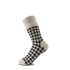 Cotton Knitted Soft Women’s Socks Custom Jacquard Weave Crew Socks