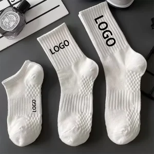 Crew Football Designer Women’s Cycling Compression Cotton Custom Sport Anti Slip Soccer Pilates Grip Socks For Men