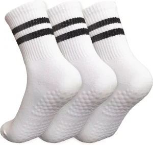 Custom Casual Non Slip Anti-Slip Sport Grip Crew White Socks with Letter Pattern for Bottom Logo