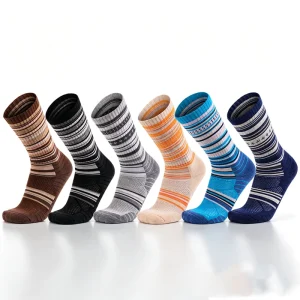 Custom Color Luxury Quality Merino Wool Socks Popular Style Casual Wear Sporty Style Skin Friendly Socks