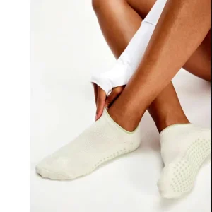 Custom Crew Grip Socks Pilates Autumn Light Colored No Show Soft Breathable Non Slip for Yoga Fitness Daily Activities