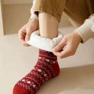 Custom Design Thermal Winter Socks Thick Warm Men’s Cotton Crew Socks With Fleece Lining for Cold Weather