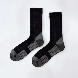 Custom Logo 100% Wool Hiking Cycling Terry Socks Warm and Breathable Sport Active Running Sport Socks