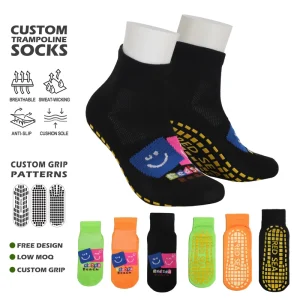Custom Logo Anti Slip Breathable Quick Dry Trampoline Socks For Kids Adults Design Playground Trampoline Grip Sock Spring Season