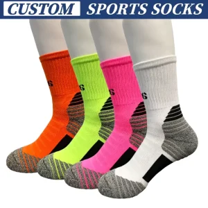 Custom Logo Athletic Anti Bacterial Men’s Sports Socks Moisture Wicking Athletic Cushion Crew Socks Running