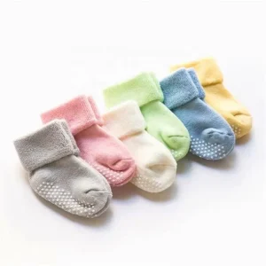Custom Logo Quality Thick Soild Color Fuzzy Cotton Non Slip Winter Thermal Baby Socks