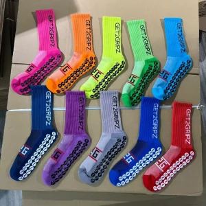 Custom Logo Youth Athletic Soccer Grip Sock Nylon Cotton Mid Calf Crew Sports Socks Breathable Non Slip Anti Slip Designer