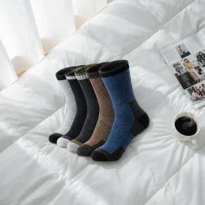 Custom Men’s Merino Wool Socks Warm and Wear Resistant Men’s Warm Wool Socks