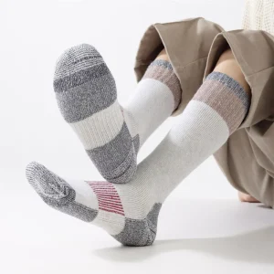 Custom Merino Wool Socks Outdoor Skiing Socks Men’s Wool High Socks Woolen Ski Socks Over-the-Culf Socks