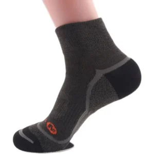 Custom Merino Wool Thermal Warm Cozy Winter Hiking Outdoor Trail Crew Sports Socks for Men Women on Running Socks