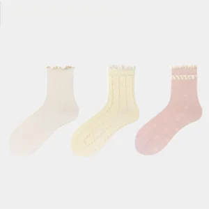 Custom New Fashion Girl’s Tube Socks Cotton Knitted Solid Color Women Socks in Spring Summer