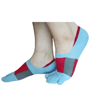 Custom Novelty Cotton Breathable Invisible Toe No Show Three Toe Socks Anti Slip Anti Bacterial Disposable