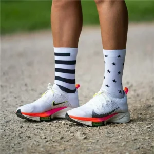 Custom Performance Sports Compression Running Socks Men Cushion Crew Anti Blister Socks For Running Athletic Hiking Socks