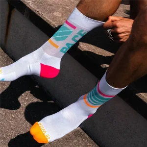 Custom Performance Sports Nylon Running Sports Socks High Elastic Breathable Quick Dry Cycling Trail Running Compression Socks