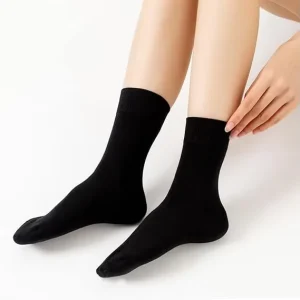 Custom Unisex Breathable Comfortable Short Cylinder Sports Socks Cotton Professional Running Crew High Socks Socks Manufacturer