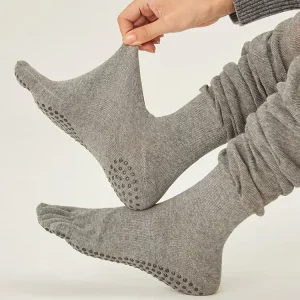 Custom Women’s Academic Style Thigh High Pilates Knitted Knee Socks Long Stretch Sports Knee Stockings Yoga Socks