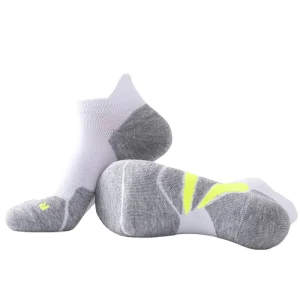Custom logo Men Ankle High Basketball Cycle Socks