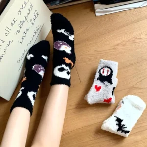 Customizable Halloween Custom Print Crew Socks for Halloween Gifts Parties Event Souvenirs Socks Winter Thermal Soft Socks