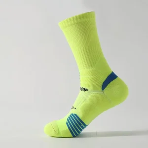 Customizable Seamless Knitted Environmentally Friendly Sports Socks Spring Moisture Wicking Reinforced Support Tube High Socks
