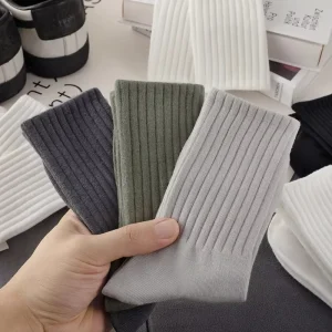 Customized Breathable Cotton Socks For Men Women Moisture Wicking Comfort Fit Sports
