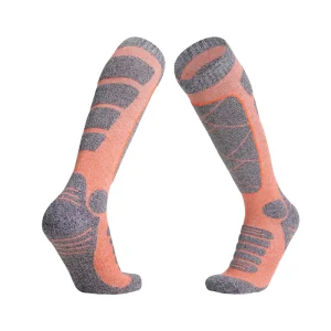 Customized Logo Sports Socks For Skiing In Winter