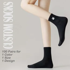 Daily Use Trending Athletic Crew Socks with Embroidery Patch Custom Sock Manufacturer