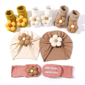 European American Cotton Seamless Baby Hat with Lace Flowers Short Boat Socks Set