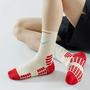 Factory Custom Basketball Socks for Men Cushioned Sports Crew Socks for Youth Adult Elite Athletic Socks