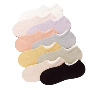 Factory Hot Sales Comfortable Skin Nylon Breathable Invisible Colorful Socks Women Boat Socks