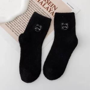 Factory Price 35-42 Free Size Thick Black Socks for Woman