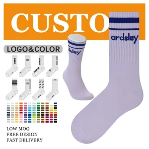 Factory Price Custom Jacquard Letter Logo Spring Knitted Sports Crew Breathable Quick Dry Running Athletic Socks Customization