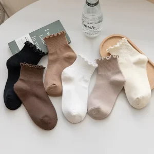 Fashion Ruffle Rim Knitted Cotton Women’s Ankle Crew Socks Spring Daily Use Casual Tube Socks