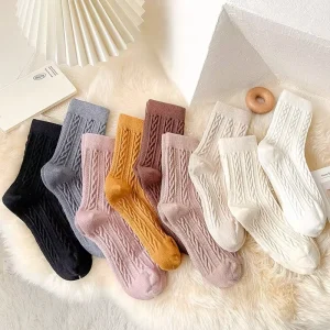 High Quality Cotton Knitted Women’s Socks Breathable Sweat Absorbent and Antibacterial Mid Tube Socks