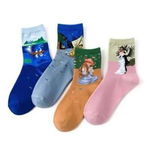 High Quality Cotton Women’s Fashion Socks Soft and Cute Crew Length Socks with Customized Logo on Cuff