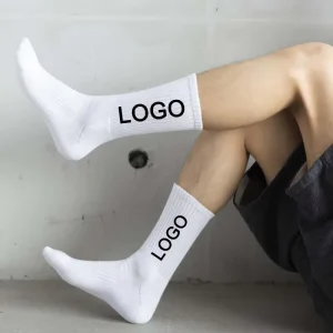 High Quality Customized Logo Outdoor Sport White Sock Men Black Letter Running Men Custom Socks