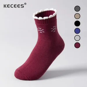 High Quality Retro Designer Women’s Knitted Socks 6 Colors Crew Length for Daily Use Winter Hot