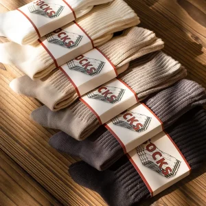 High Quality Solid Color Combed Cotton Crew Sports Casual Regular Men Socks